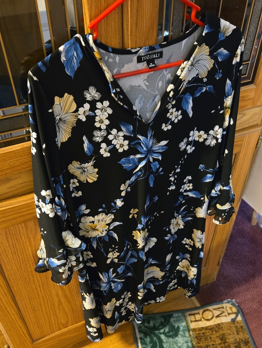 Roz & Ali Black Floral V-Neck Tunic with Blue and Cream Blooms